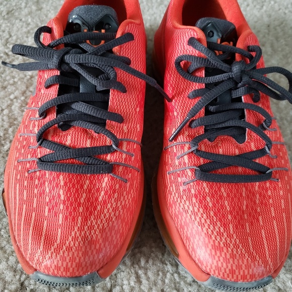 Nike size 4 - Picture 2 of 5